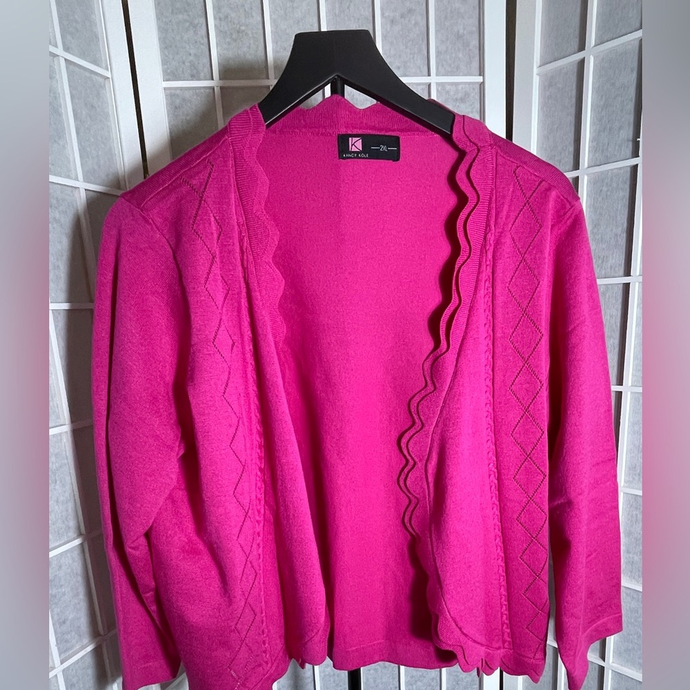 Scalloped Trim, Deep Pink, Short Summer Cardigan Kancy Kole Open-Front NWOT